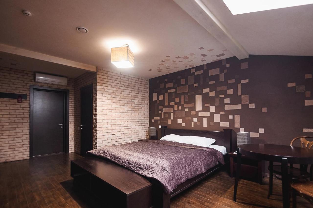 Pieno Piano Hotel Rivne Exterior photo